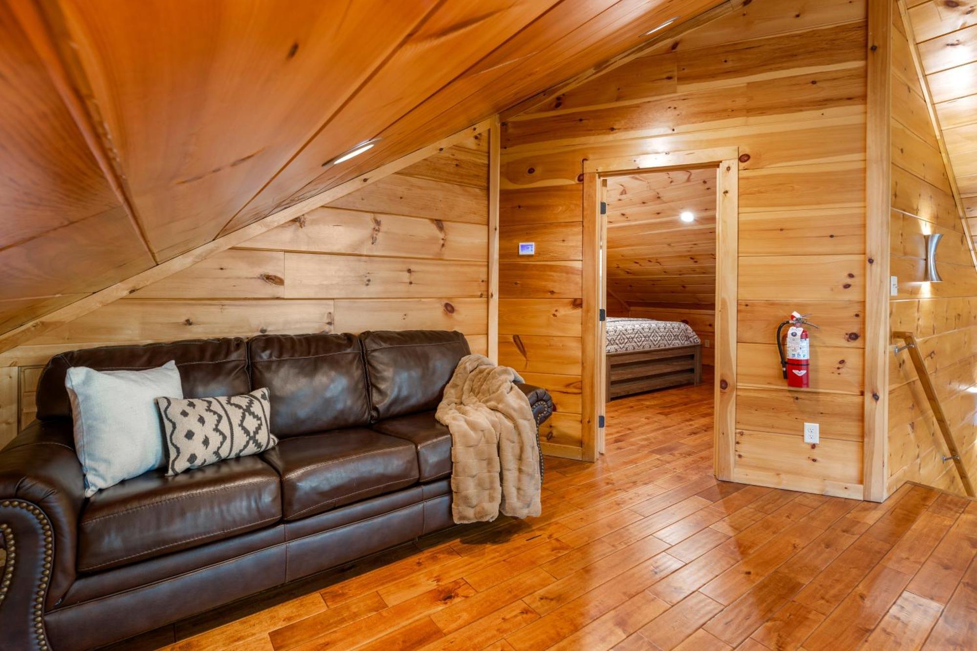 3 Bears Chalet Гетлинбург Екстериор снимка