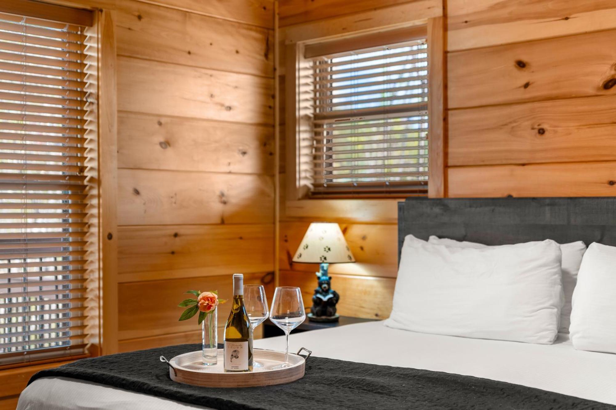 3 Bears Chalet Гетлинбург Екстериор снимка